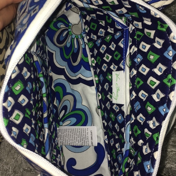 Vera Bradley purse with matching wallet - Picture 2 of 5